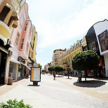 Hideout Plovdiv: A Quiet In The City Center.